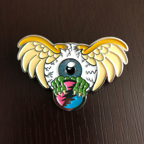 Flying Eye Pin – Front